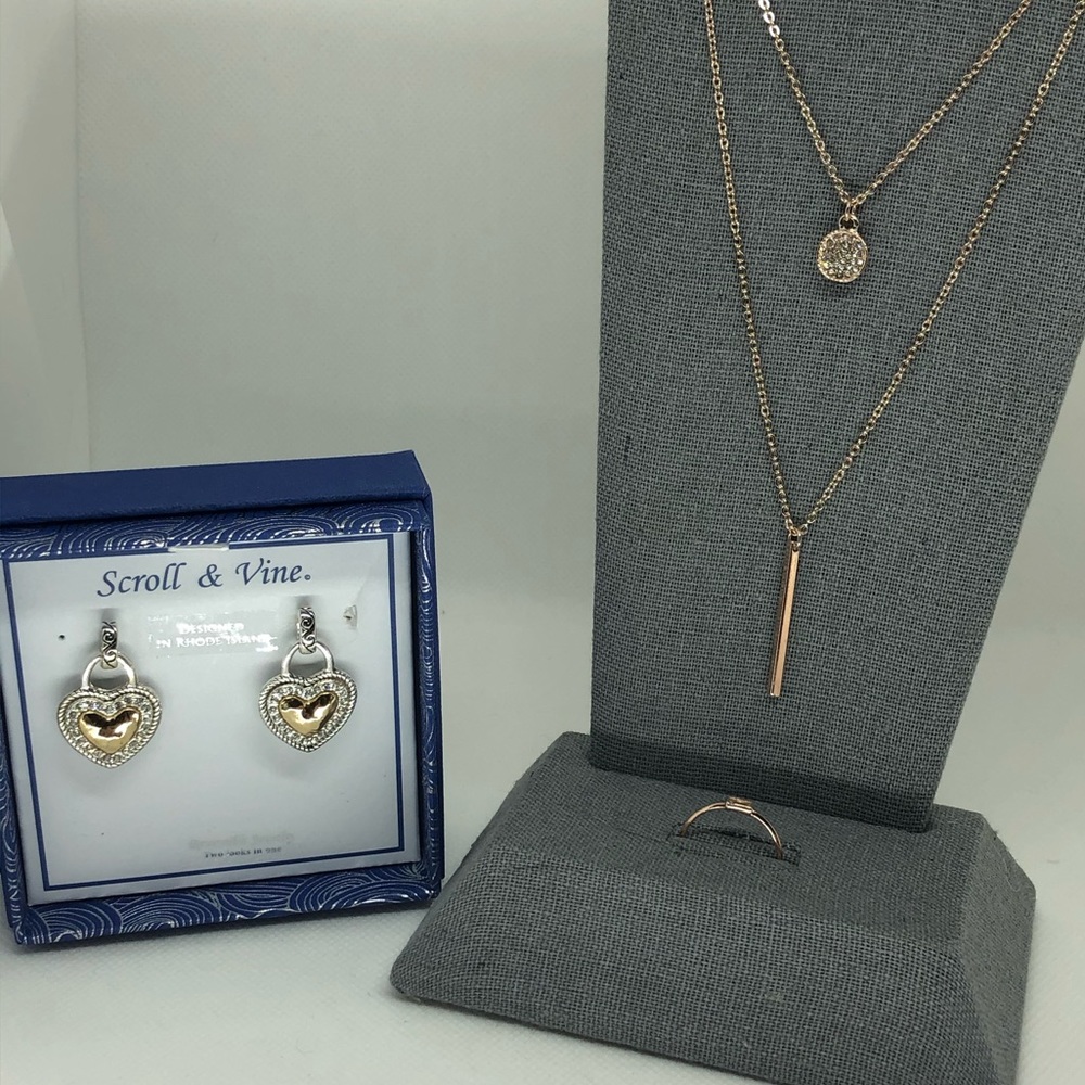 Cluster Tiered Drop Necklace Set